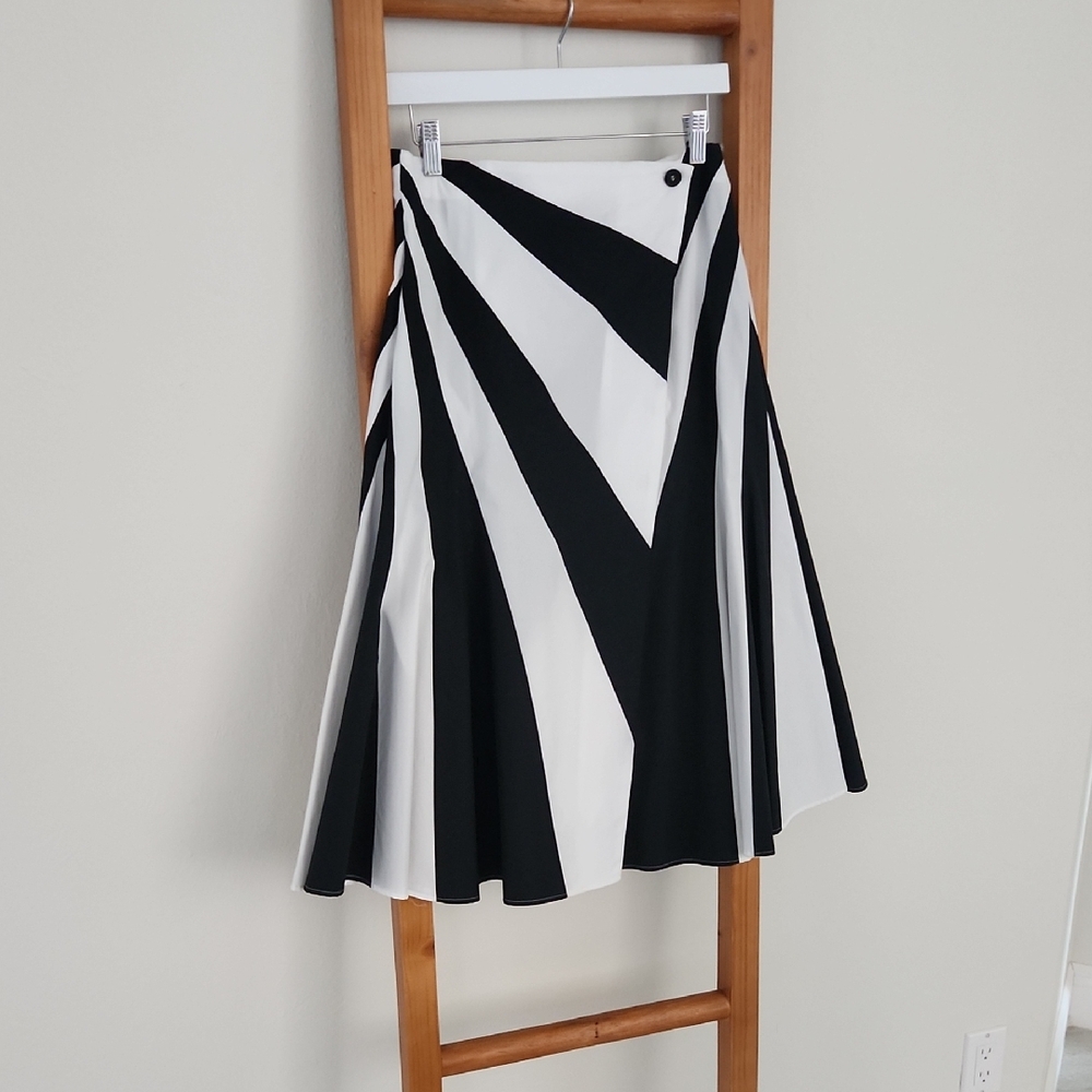 MaxMara Monochrome Geometric Midi Skirt